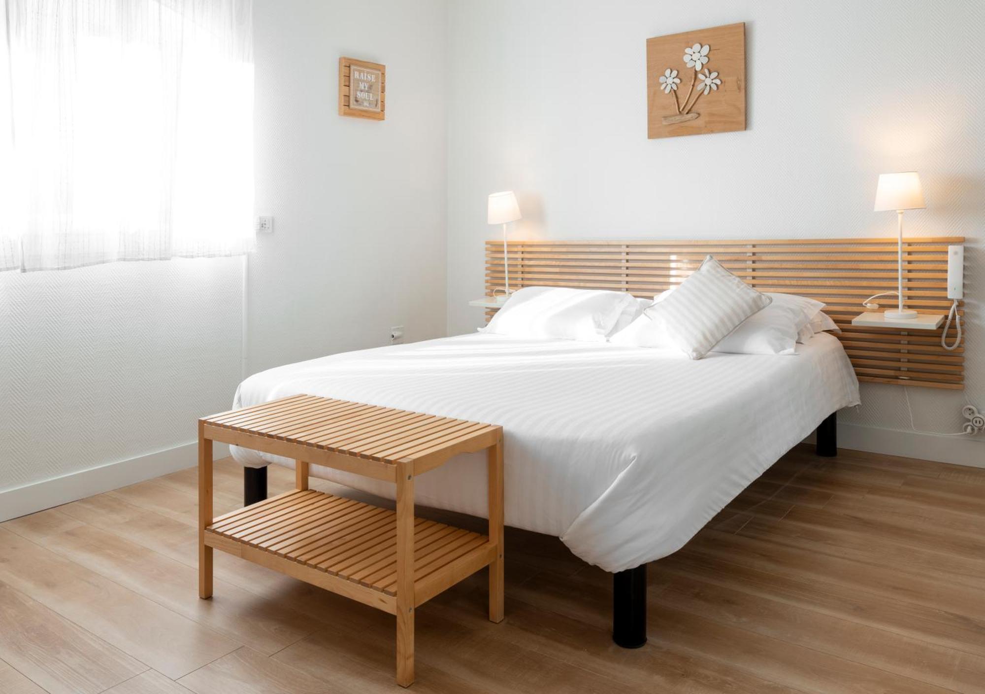 Hotel & Studios Astor Антиб Экстерьер фото